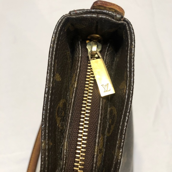 Louis Vuitton Monogram Looping GM - Picture 6 of 15